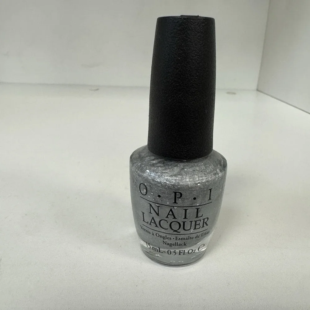 OPI BY THE LIGHT OF THE MOON G41 NAIL POLISH ( SHINY SILVER)